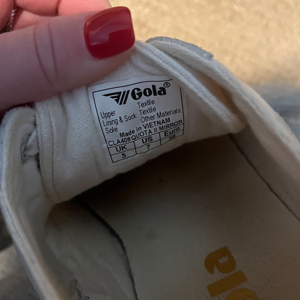 Gola size 7 sneakers